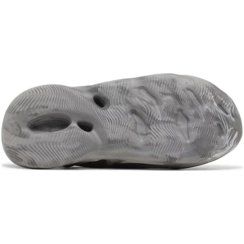 
                  
                    Adidas Yeezy Foam Runner MX Granite (2024)
                  
                