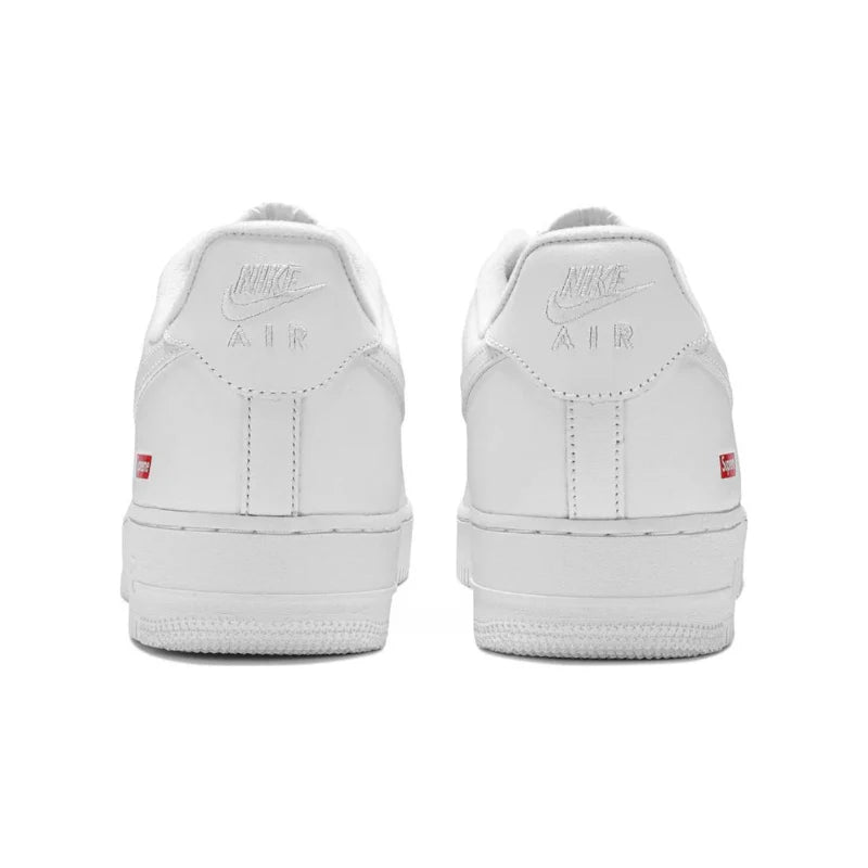 
                  
                    Nike Air Force 1 Low Supreme White
                  
                