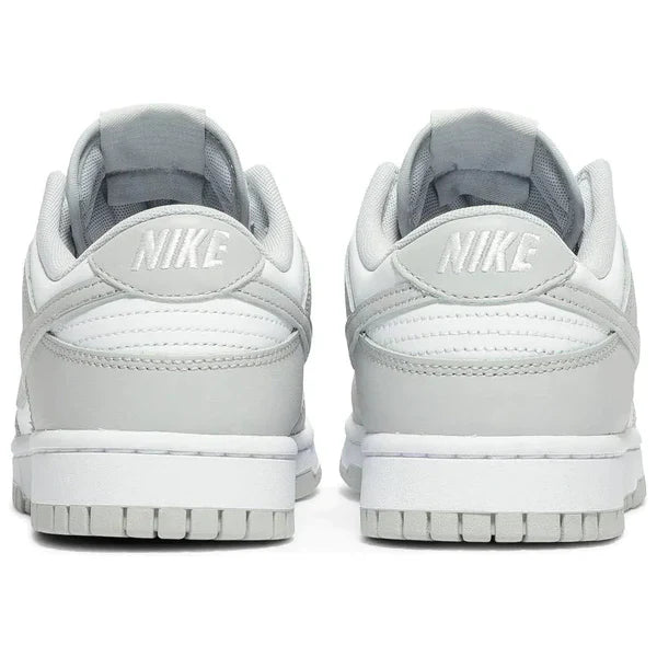 
                  
                    Nike Dunk Low Grey Fog
                  
                