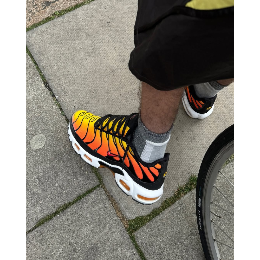 
                  
                    Nike Air Max Plus Sunset (2024)
                  
                