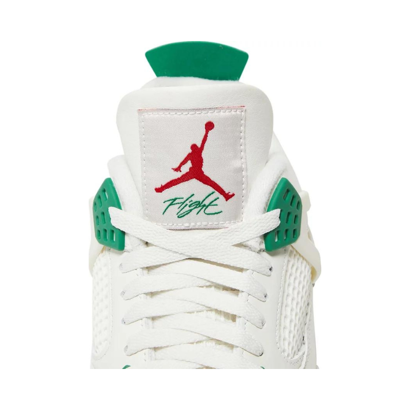 
                  
                    Jordan 4 Retro x Nike SB Pine Green (2023)
                  
                