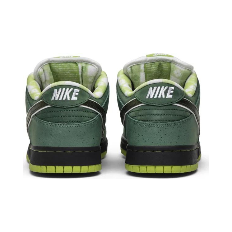 
                  
                    Nike SB Dunk Low x Concepts Green Lobster (Special Box)
                  
                
