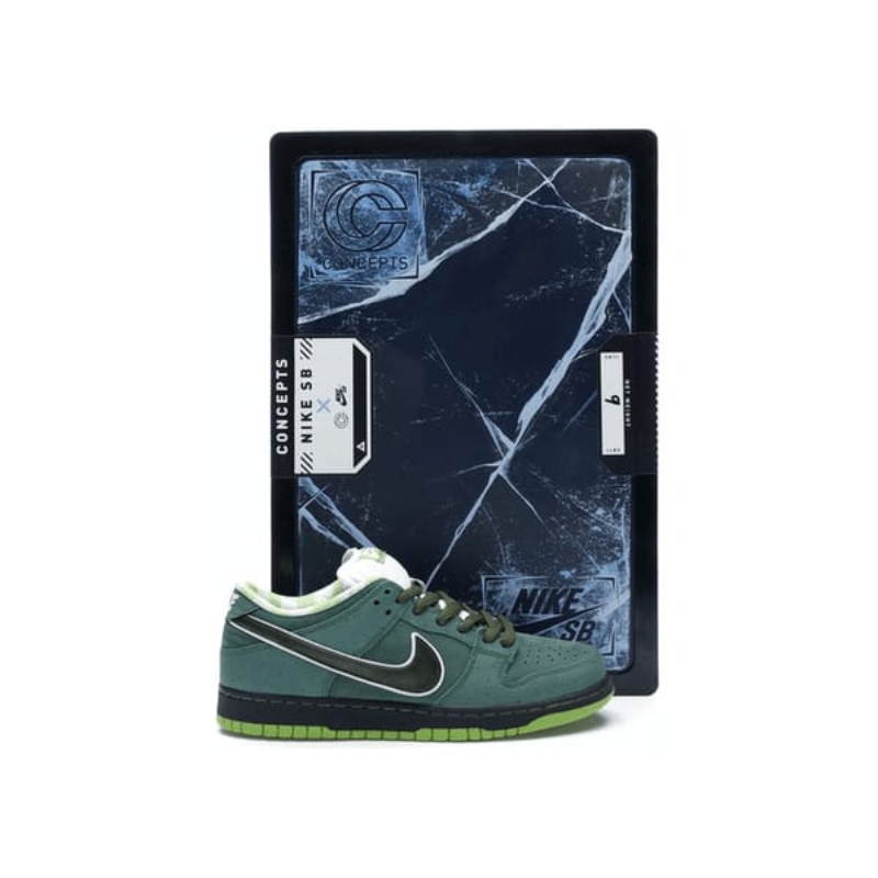 
                  
                    Nike SB Dunk Low x Concepts Green Lobster (Special Box)
                  
                