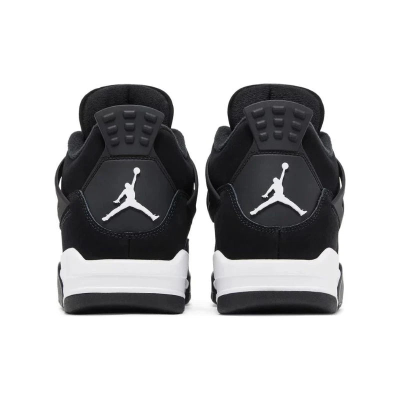 
                  
                    Jordan 4 Retro White Thunder
                  
                